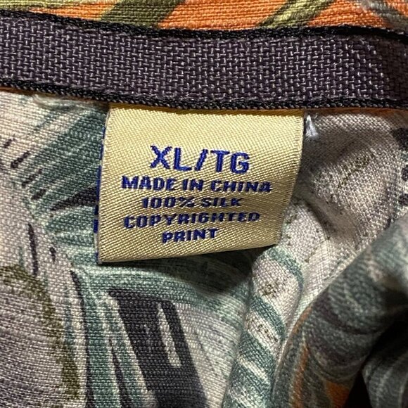 Tommy Bahamas Silk Tropical Floral Button Down Shirt Size XL - Picture 5 of 6